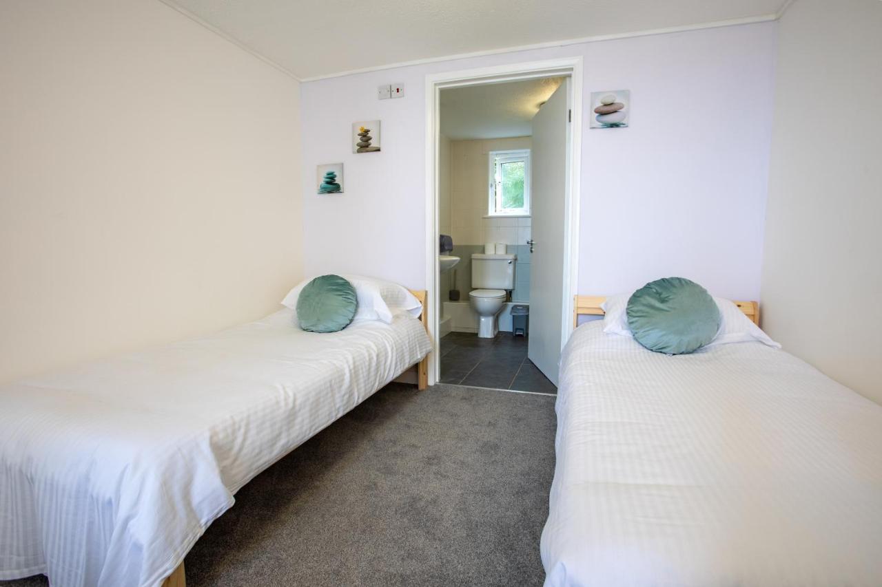 Bed and Breakfast Oa Surf Club Б'юд Екстер'єр фото